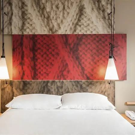 Отель Ibis Expo Берн