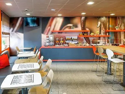 Отель Ibis Expo