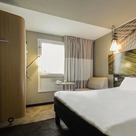 Ibis Expo 2*