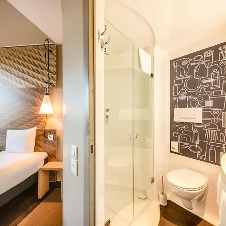 Hotel Ibis Expo Berne