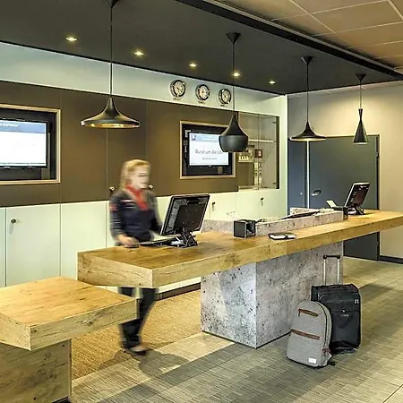 Ibis Expo Ξενοδοχείο 3*